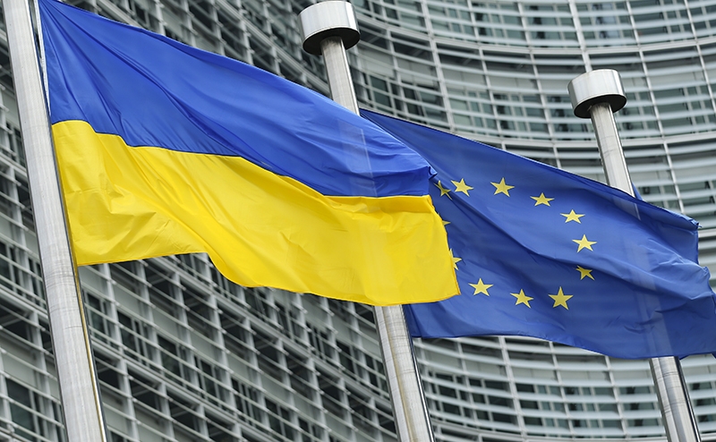 30 лет в предбаннике ЕС: Украину просят немного обождать